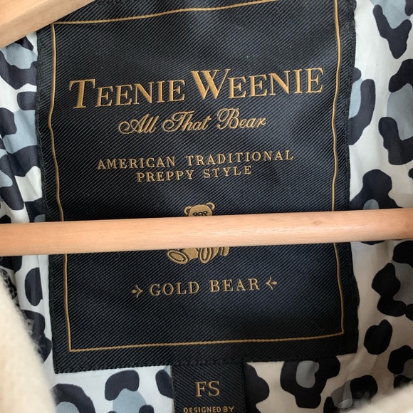 Wool Coat. - Picture 1 of 7